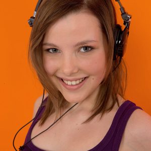 Sizzling
 amateur nudes
 with the resplendent
 Missie sponsored by the fine folks at
 Naughty Mag