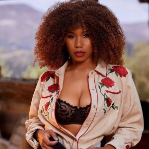 Enticing XXX
 centerfold sex scenes
 starring the mesmerizing
 Jenna Foxx in collaboration with the good people at
 Holly Randall